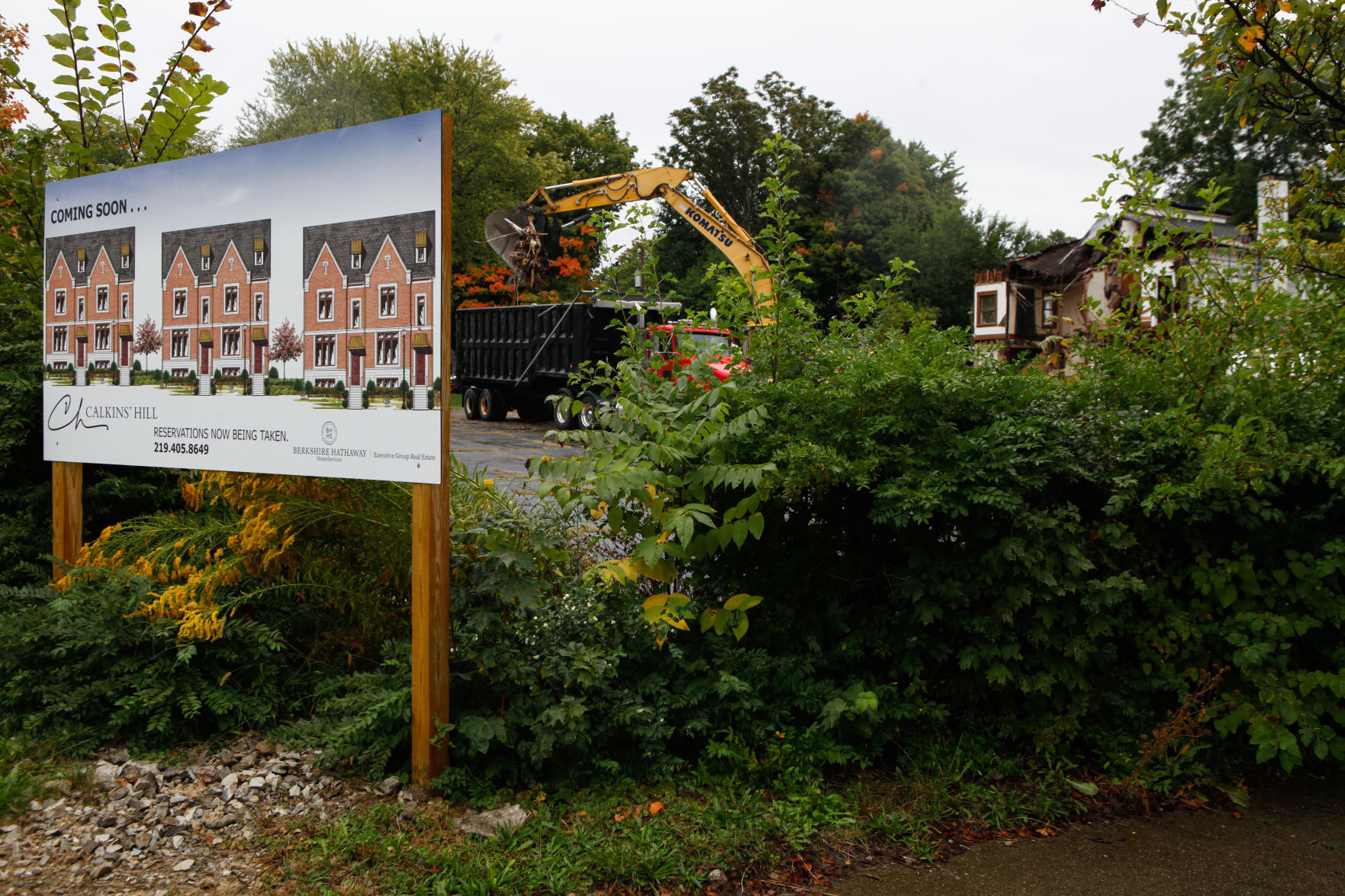 Former White House Restaurant demolition